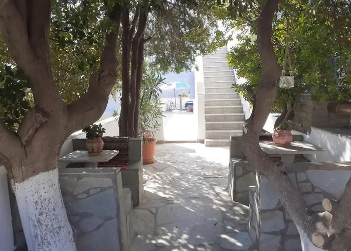 Levante αndros Apartament *